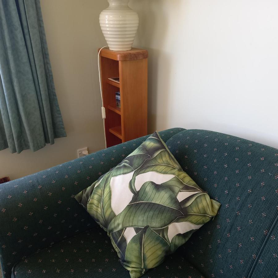 Kaipara Views Eco Lodge Glorit Eksteriør billede