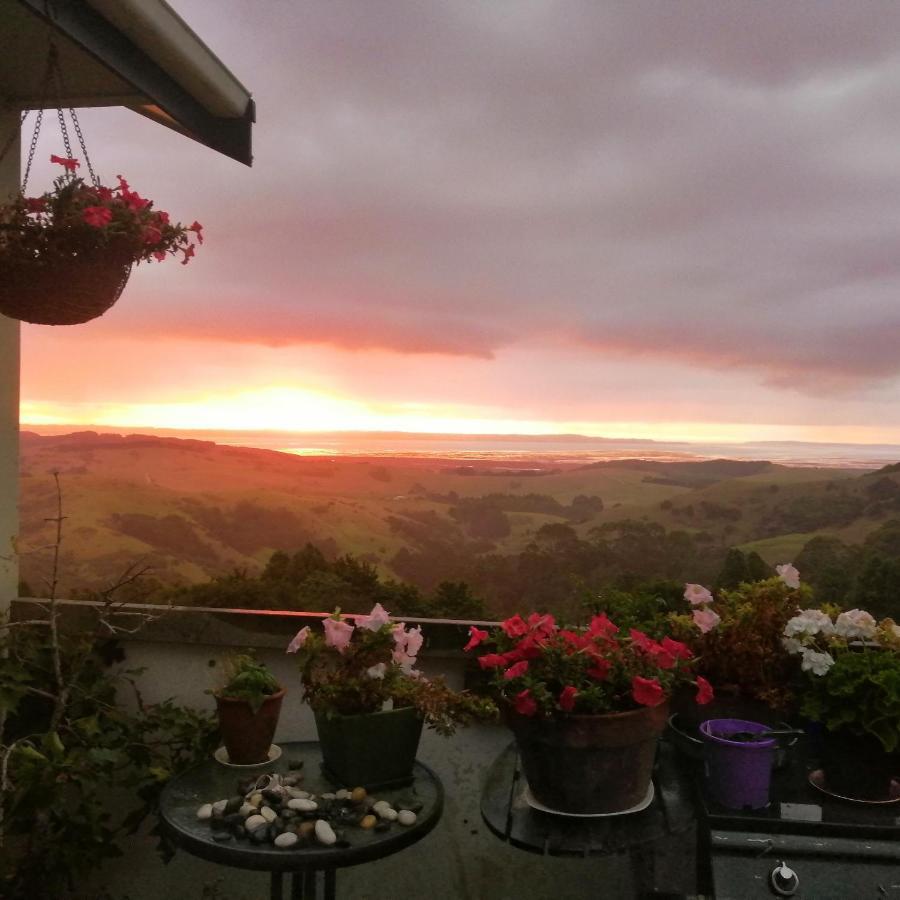 Kaipara Views Eco Lodge Glorit Eksteriør billede